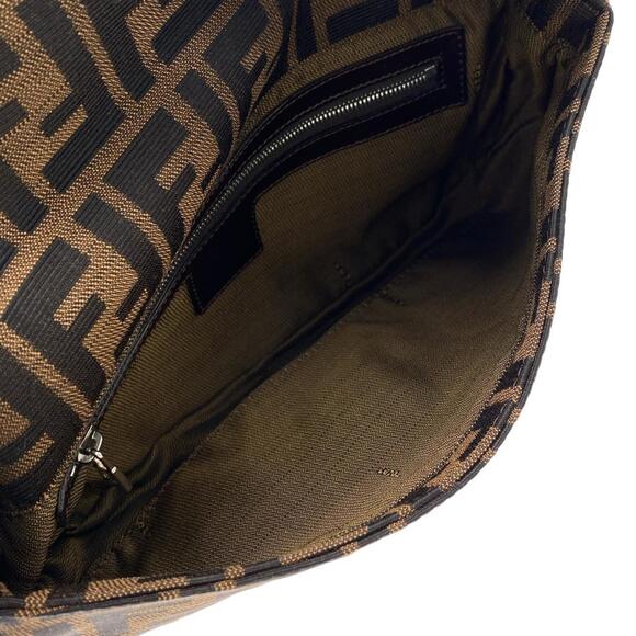 Fendi Baguette 26424 Shoulder Bag - Picture 6 of 6